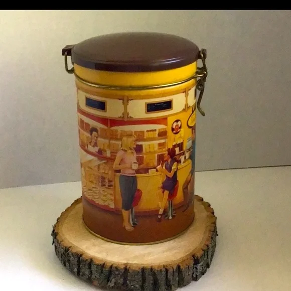 🍄 Tim Hortons Bundle - Picture 7 of 14